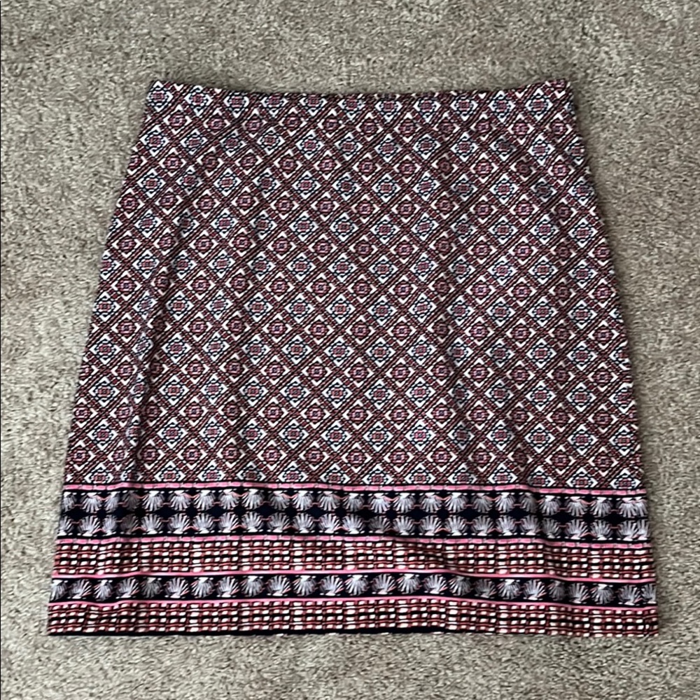 Talbots Geometric Patterned Skirt - size Large